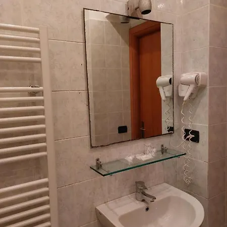 Nautilus Szálloda 2*