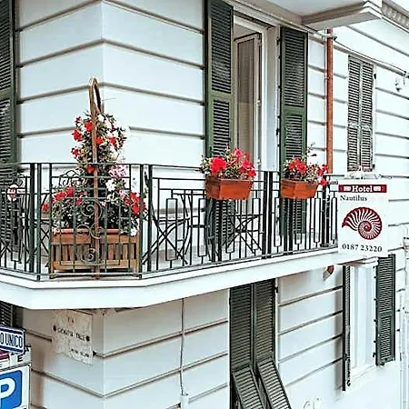 Hotel Nautilus 2*
