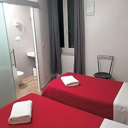 Nautilus Hotel