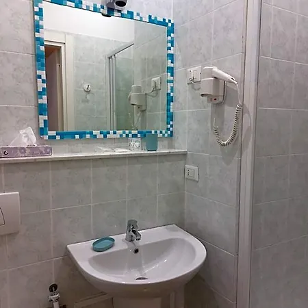 Nautilus Hotel 2*