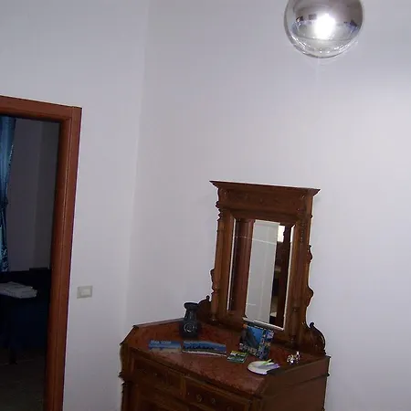 Hotel Nautilus 2*